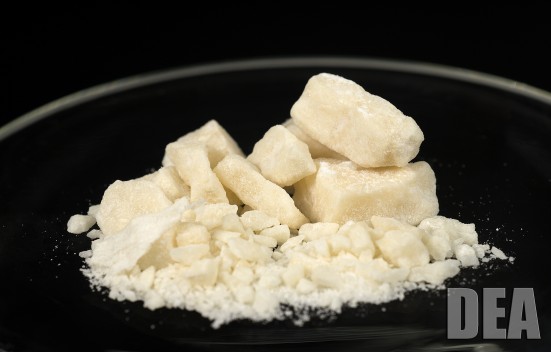 visualizzazione ingrandita di crackCOCAINE